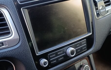 Volkswagen Touareg III, 2015 год, 2 500 000 рублей, 8 фотография