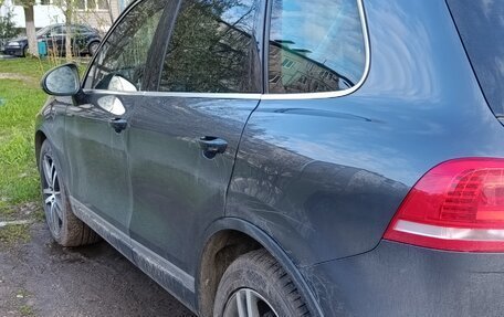 Volkswagen Touareg III, 2015 год, 2 500 000 рублей, 2 фотография