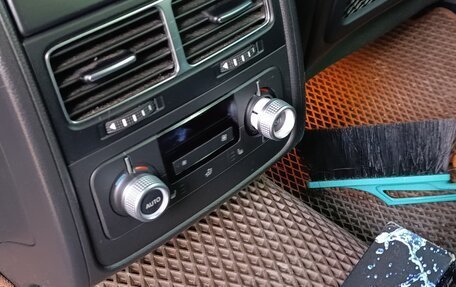 Volkswagen Touareg III, 2015 год, 2 500 000 рублей, 9 фотография