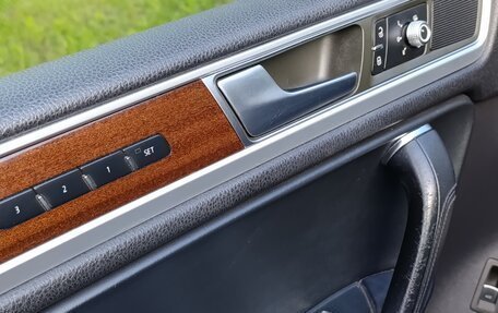 Volkswagen Touareg III, 2015 год, 2 500 000 рублей, 13 фотография