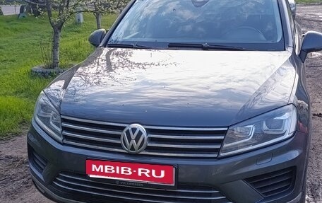 Volkswagen Touareg III, 2015 год, 2 500 000 рублей, 11 фотография
