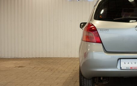 Toyota Yaris III рестайлинг, 2006 год, 450 000 рублей, 11 фотография