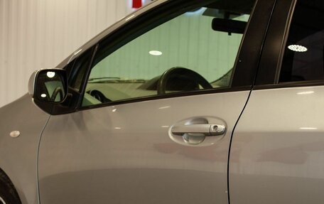 Toyota Yaris III рестайлинг, 2006 год, 450 000 рублей, 16 фотография