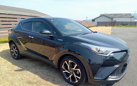 Toyota C-HR I рестайлинг, 2018 год, 1 540 000 рублей, 5 фотография