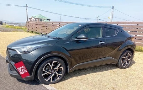 Toyota C-HR I рестайлинг, 2018 год, 1 540 000 рублей, 4 фотография