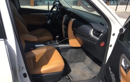 Toyota Fortuner II, 2017 год, 4 500 000 рублей, 9 фотография