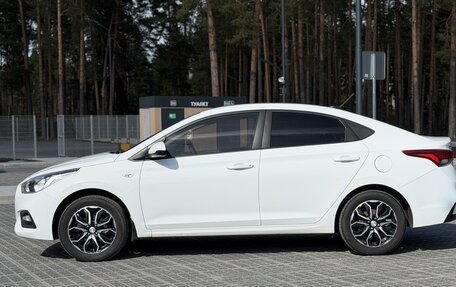 Hyundai Solaris II рестайлинг, 2019 год, 1 080 000 рублей, 11 фотография