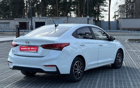 Hyundai Solaris II рестайлинг, 2019 год, 1 080 000 рублей, 7 фотография