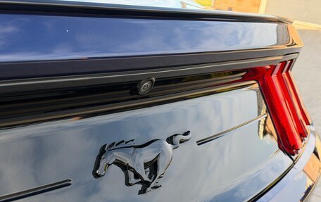 Ford Mustang VI рестайлинг, 2020 год, 3 600 000 рублей, 12 фотография