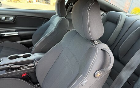 Ford Mustang VI рестайлинг, 2020 год, 3 600 000 рублей, 18 фотография