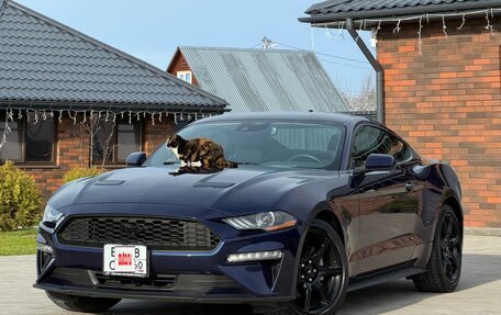 Ford Mustang VI рестайлинг, 2020 год, 3 600 000 рублей, 6 фотография