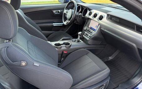 Ford Mustang VI рестайлинг, 2020 год, 3 600 000 рублей, 22 фотография