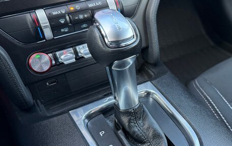 Ford Mustang VI рестайлинг, 2020 год, 3 600 000 рублей, 28 фотография