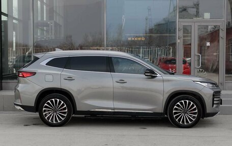 CheryExeed TXL, 2023 год, 2 370 000 рублей, 4 фотография