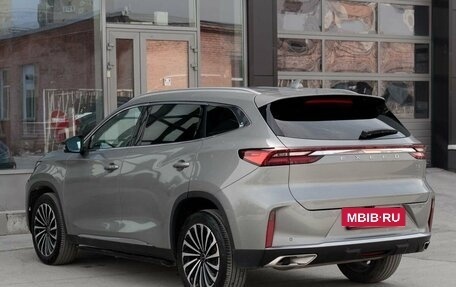 CheryExeed TXL, 2023 год, 2 370 000 рублей, 7 фотография