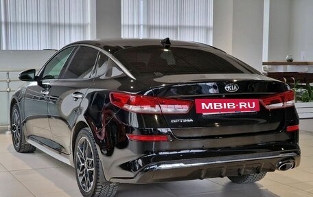 KIA Optima IV, 2019 год, 2 100 000 рублей, 8 фотография