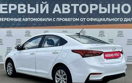 Hyundai Solaris II рестайлинг, 2019 год, 1 050 000 рублей, 7 фотография