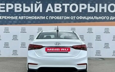 Hyundai Solaris II рестайлинг, 2019 год, 1 050 000 рублей, 6 фотография