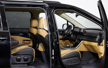 KIA Carnival, 2021 год, 3 899 000 рублей, 30 фотография