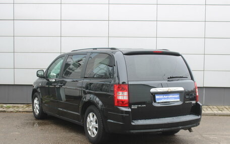 Chrysler Voyager IV, 2008 год, 1 197 000 рублей, 8 фотография