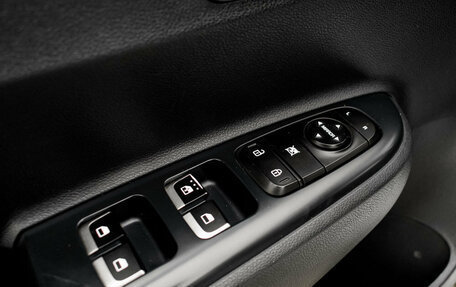 KIA Rio IV, 2019 год, 1 388 000 рублей, 23 фотография