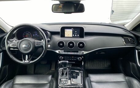 KIA Stinger I, 2019 год, 2 675 000 рублей, 13 фотография