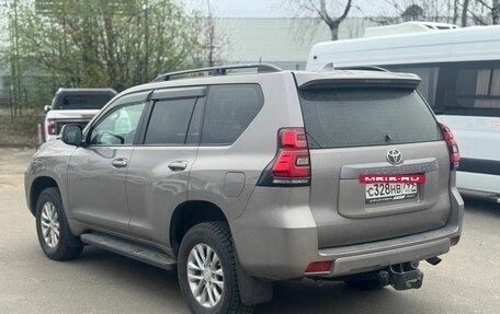 Toyota Land Cruiser Prado 150 рестайлинг 2, 2018 год, 4 880 000 рублей, 4 фотография