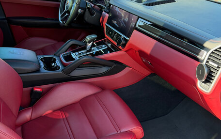 Porsche Cayenne III, 2021 год, 13 500 000 рублей, 9 фотография