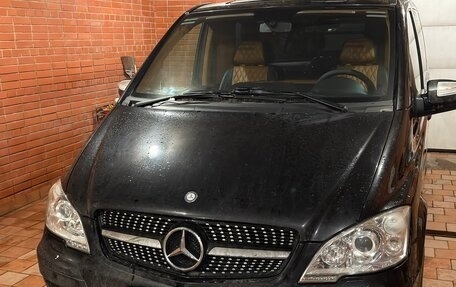 Mercedes-Benz Viano, 2011 год, 2 300 000 рублей, 2 фотография