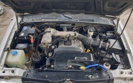 KIA Sportage IV рестайлинг, 2006 год, 490 000 рублей, 20 фотография