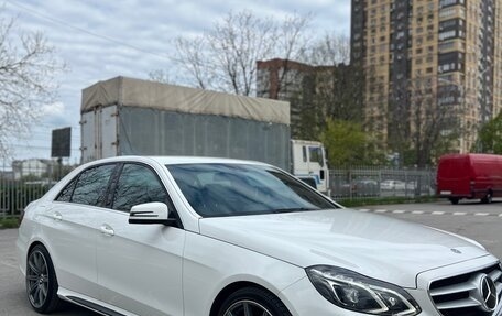 Mercedes-Benz E-Класс, 2015 год, 2 460 000 рублей, 4 фотография