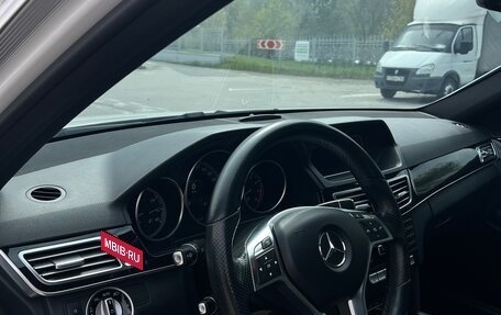 Mercedes-Benz E-Класс, 2015 год, 2 460 000 рублей, 14 фотография