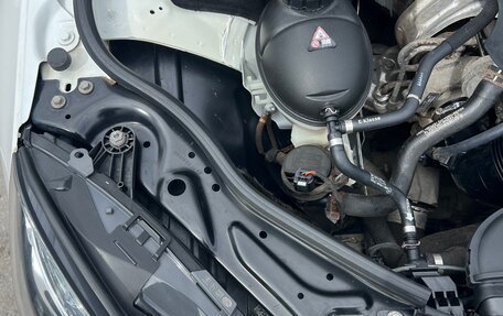 Mercedes-Benz E-Класс, 2015 год, 2 460 000 рублей, 17 фотография