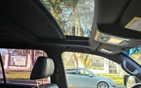 Toyota Land Cruiser 200, 2017 год, 8 399 999 рублей, 6 фотография