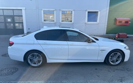 BMW 5 серия, 2016 год, 2 800 000 рублей, 3 фотография