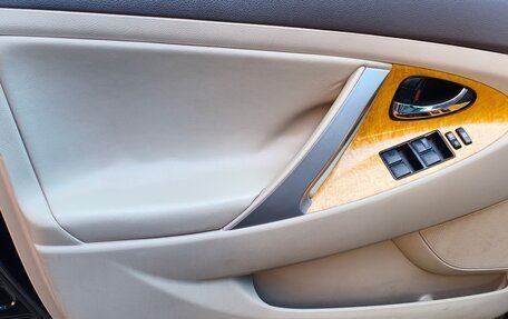 Toyota Camry, 2007 год, 1 100 000 рублей, 11 фотография