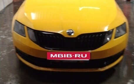 Skoda Octavia, 2019 год, 950 000 рублей, 9 фотография