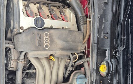 Audi A4, 2001 год, 550 000 рублей, 13 фотография