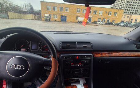 Audi A4, 2001 год, 550 000 рублей, 10 фотография