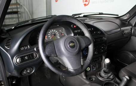 Chevrolet Niva I рестайлинг, 2011 год, 640 000 рублей, 7 фотография