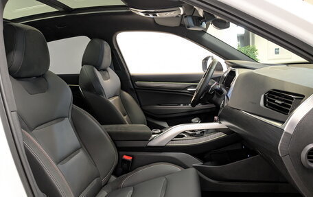 Geely Tugella FY11, 2024 год, 3 600 000 рублей, 24 фотография