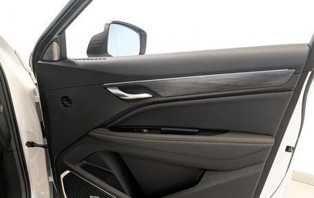 Geely Tugella FY11, 2024 год, 3 600 000 рублей, 25 фотография