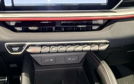 Geely Coolray I, 2024 год, 2 199 000 рублей, 13 фотография