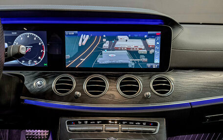 Mercedes-Benz E-Класс, 2019 год, 3 850 000 рублей, 17 фотография