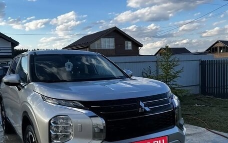 Mitsubishi Outlander, 2022 год, 3 900 022 рублей, 1 фотография