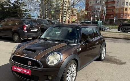 MINI Hatch, 2010 год, 975 000 рублей, 1 фотография