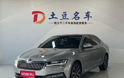 Skoda Superb III рестайлинг, 2023 год, 2 000 000 рублей, 1 фотография