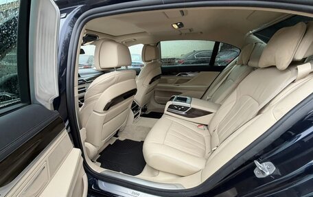 BMW 7 серия, 2018 год, 4 100 000 рублей, 9 фотография