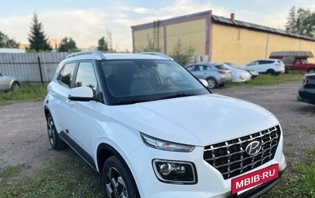 Hyundai Venue I, 2021 год, 2 350 000 рублей, 2 фотография