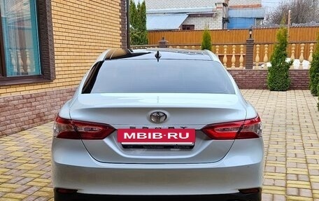 Toyota Camry, 2019 год, 2 500 000 рублей, 7 фотография